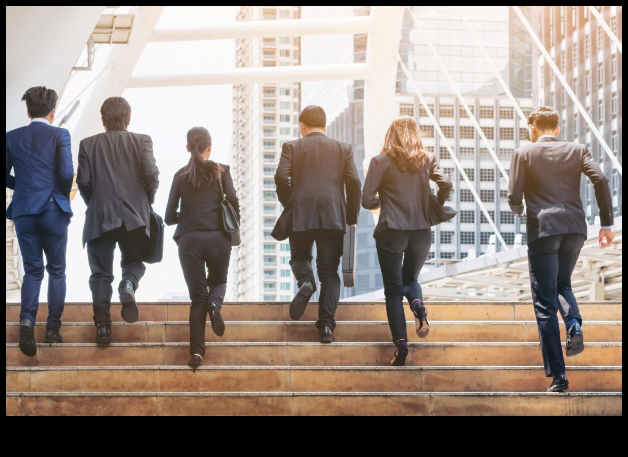 Paaugstināt un paplašināt: Stratēģiskās uzņēmējdarbības attīstības spēks