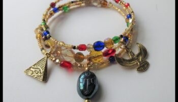 Regal Reverie: Sapņojiet mirdzošā krāšņumā, izmantojot mūsu rokassprādzes